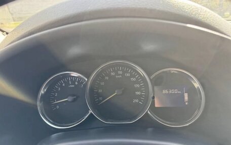 Renault Logan II, 2014 год, 569 000 рублей, 8 фотография
