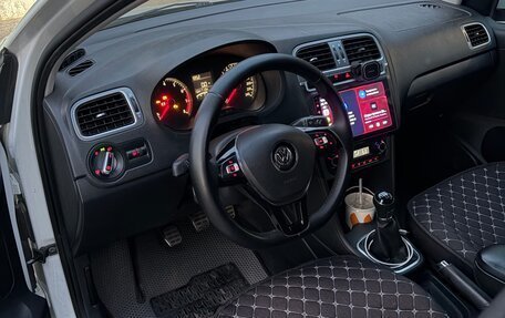 Volkswagen Polo VI (EU Market), 2016 год, 565 000 рублей, 6 фотография