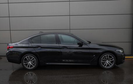 BMW 5 серия, 2020 год, 4 798 000 рублей, 8 фотография
