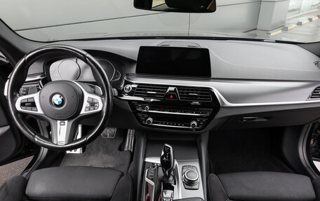 BMW 5 серия, 2020 год, 4 798 000 рублей, 19 фотография