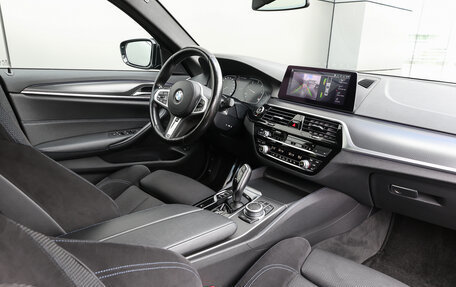 BMW 5 серия, 2020 год, 4 798 000 рублей, 11 фотография