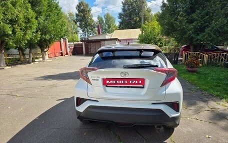 Toyota C-HR I рестайлинг, 2019 год, 1 960 000 рублей, 4 фотография