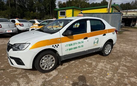 Renault Logan II, 2020 год, 250 000 рублей, 13 фотография