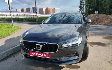 Volvo V90 II, 2018 год, 2 400 000 рублей, 1 фотография