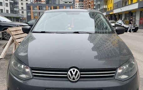 Volkswagen Polo VI (EU Market), 2015 год, 700 000 рублей, 1 фотография