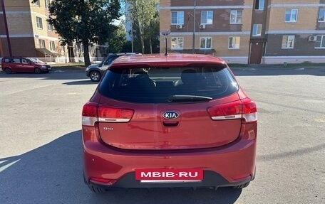 KIA Rio III рестайлинг, 2015 год, 950 000 рублей, 3 фотография