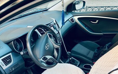 Hyundai i30 II рестайлинг, 2016 год, 990 000 рублей, 4 фотография