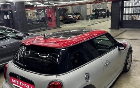 MINI Hatch, 2019 год, 2 990 000 рублей, 7 фотография