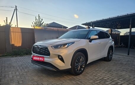 Toyota Highlander, 2026 год, 5 100 000 рублей, 6 фотография