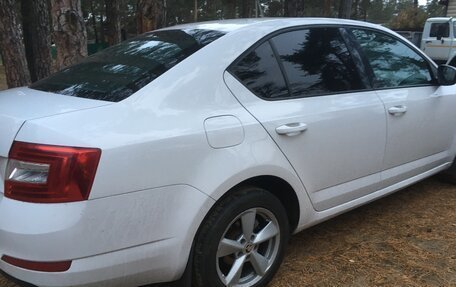 Skoda Octavia, 2015 год, 990 080 рублей, 3 фотография