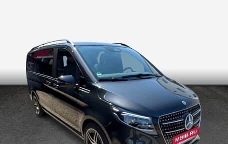Mercedes-Benz V-Класс, 2026 год, 13 200 000 рублей, 2 фотография