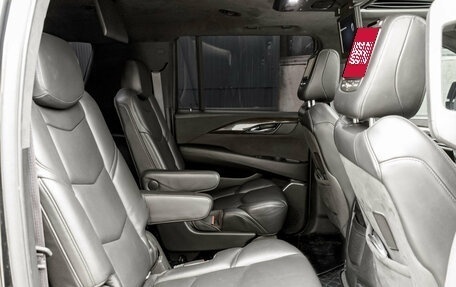 Cadillac Escalade IV, 2016 год, 3 850 000 рублей, 28 фотография