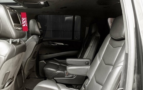 Cadillac Escalade IV, 2016 год, 3 850 000 рублей, 29 фотография