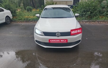 Volkswagen Jetta VI, 2013 год, 700 000 рублей, 7 фотография