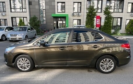 Citroen C4 II рестайлинг, 2015 год, 820 000 рублей, 2 фотография