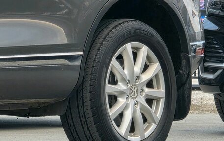 Volkswagen Touareg III, 2015 год, 2 750 000 рублей, 28 фотография