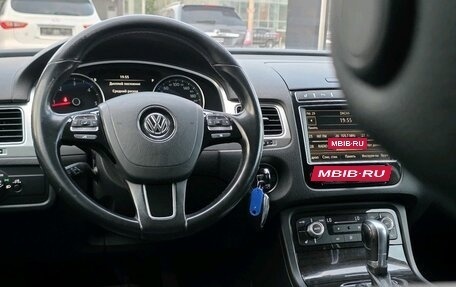Volkswagen Touareg III, 2015 год, 2 750 000 рублей, 25 фотография
