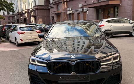 BMW 5 серия, 2020 год, 4 700 000 рублей, 3 фотография