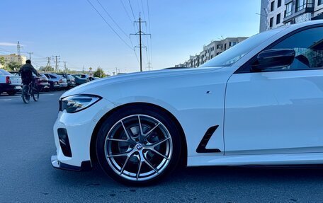 BMW 3 серия, 2019 год, 3 450 000 рублей, 3 фотография
