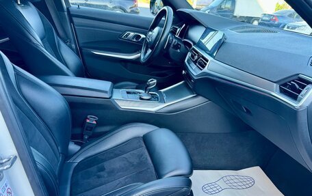 BMW 3 серия, 2019 год, 3 450 000 рублей, 16 фотография