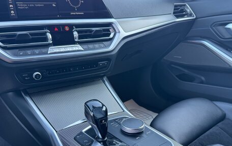 BMW 3 серия, 2019 год, 3 450 000 рублей, 14 фотография