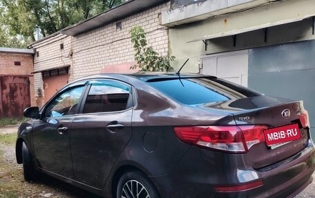 KIA Rio III рестайлинг, 2016 год, 1 000 000 рублей, 1 фотография