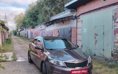 KIA Rio III рестайлинг, 2016 год, 1 000 000 рублей, 6 фотография
