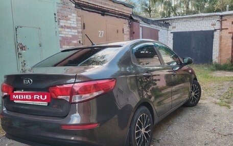 KIA Rio III рестайлинг, 2016 год, 1 000 000 рублей, 8 фотография