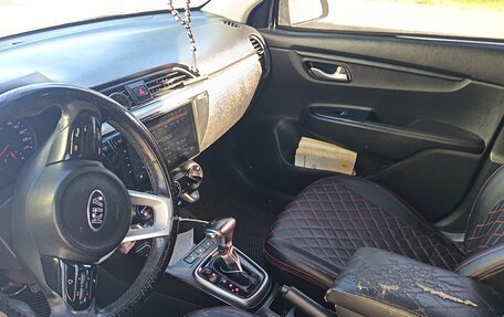 KIA Rio IV, 2018 год, 950 000 рублей, 5 фотография