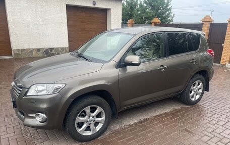 Toyota RAV4, 2010 год, 1 650 000 рублей, 2 фотография