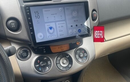 Toyota RAV4, 2010 год, 1 650 000 рублей, 6 фотография