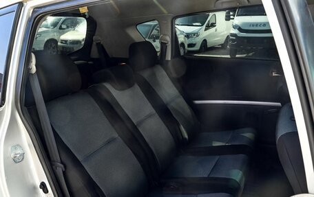 Toyota Corolla Verso I, 2008 год, 719 000 рублей, 20 фотография