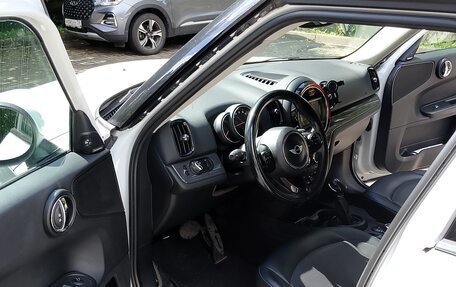 MINI Countryman II (F60), 2017 год, 1 800 000 рублей, 6 фотография