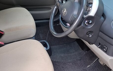 Toyota Passo III, 2004 год, 430 000 рублей, 13 фотография