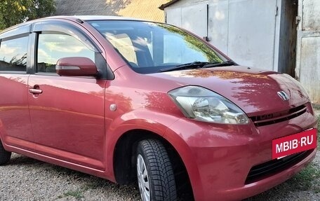 Toyota Passo III, 2004 год, 430 000 рублей, 3 фотография