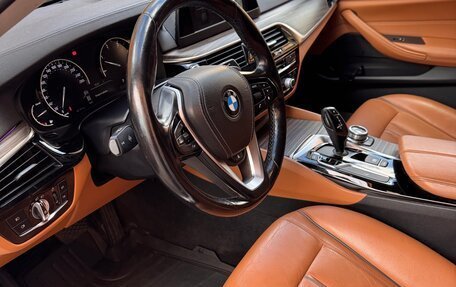 BMW 5 серия, 2018 год, 3 090 000 рублей, 6 фотография