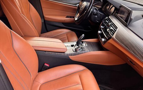BMW 5 серия, 2018 год, 3 090 000 рублей, 7 фотография