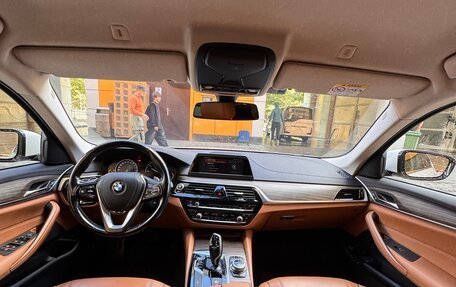 BMW 5 серия, 2018 год, 3 090 000 рублей, 5 фотография