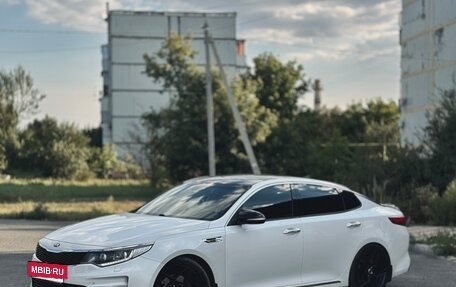 KIA Optima IV, 2017 год, 1 900 000 рублей, 2 фотография