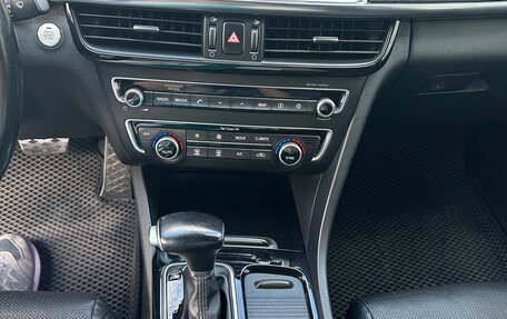 KIA Optima IV, 2017 год, 1 900 000 рублей, 24 фотография