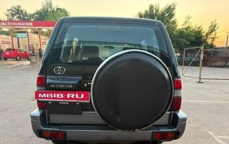 Toyota Land Cruiser Prado 90 рестайлинг, 1997 год, 777 000 рублей, 5 фотография