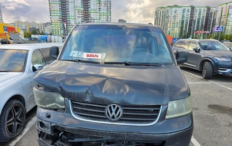 Volkswagen Multivan T5, 2004 год, 515 000 рублей, 1 фотография