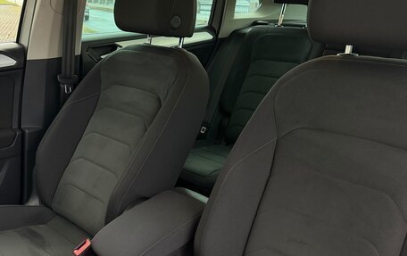 Volkswagen Tiguan II, 2018 год, 2 900 000 рублей, 11 фотография