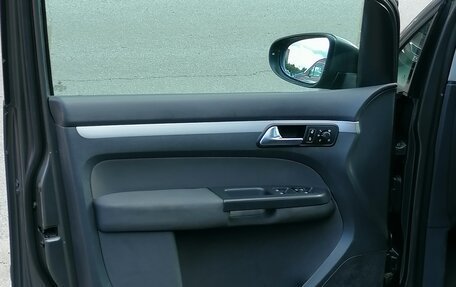 Volkswagen Touran III, 2013 год, 820 000 рублей, 8 фотография