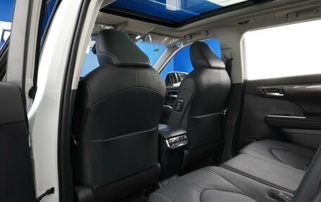 Toyota Highlander, 2026 год, 5 558 888 рублей, 10 фотография