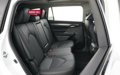 Toyota Highlander, 2026 год, 5 558 888 рублей, 6 фотография