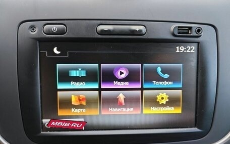 Renault Logan II, 2022 год, 1 250 000 рублей, 10 фотография