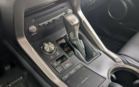 Lexus NX I, 2021 год, 4 190 000 рублей, 9 фотография