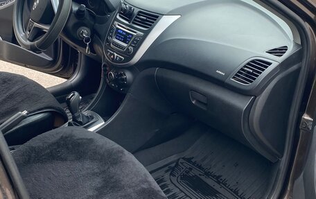Hyundai Solaris II рестайлинг, 2014 год, 1 200 000 рублей, 13 фотография
