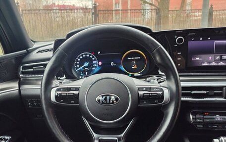 KIA K5, 2021 год, 2 350 000 рублей, 29 фотография